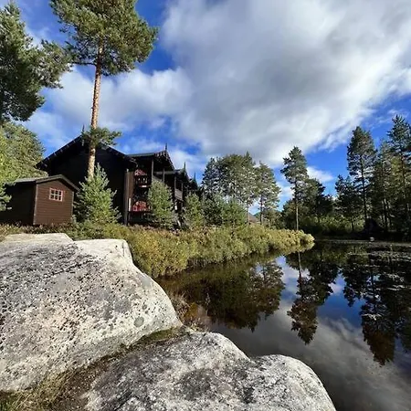 Flott I Rett Ved Alpinbakken