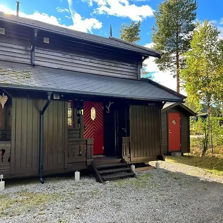 Vakantiehuis Cozy With Great View And Immediate Proximity To The And Swimming Area Vradal