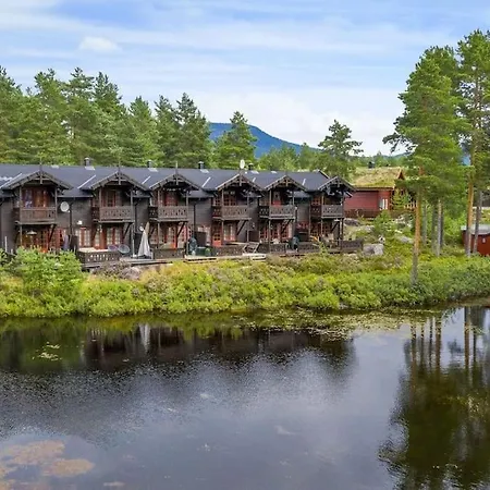 Cozy With Great View And Immediate Proximity To The And Swimming Area
