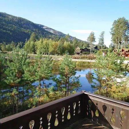 Holiday home Flott I Rett Ved Alpinbakken *
