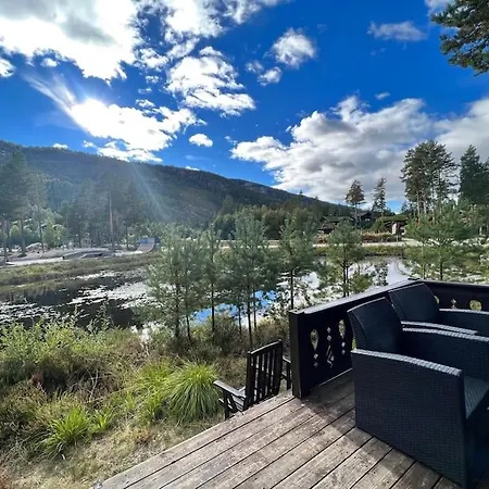 Cozy With Great View And Immediate Proximity To The And Swimming Area