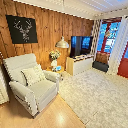 Holiday home Flott I Rett Ved Alpinbakken