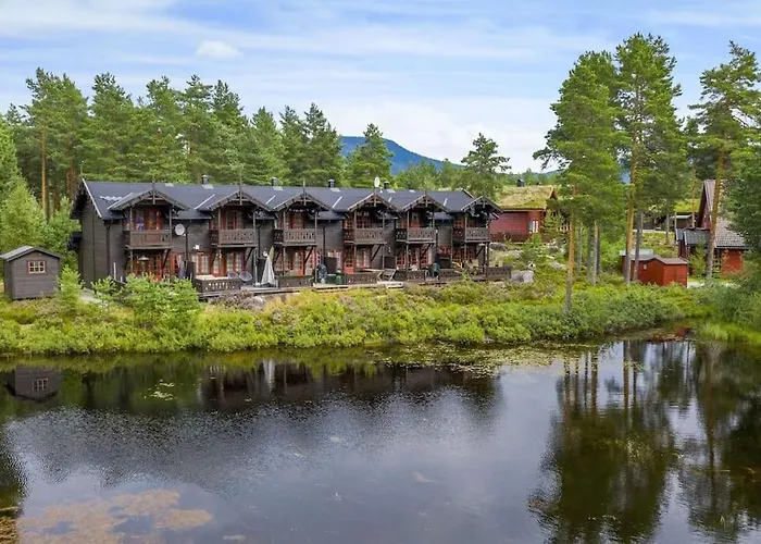 Cozy With Great View And Immediate Proximity To The And Swimming Area