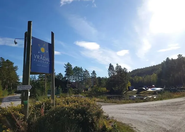 Cozy With Great View And Immediate Proximity To The And Swimming Area * Vrådal