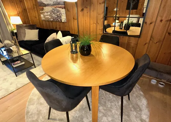 Cozy With Great View And Immediate Proximity To The And Swimming Area