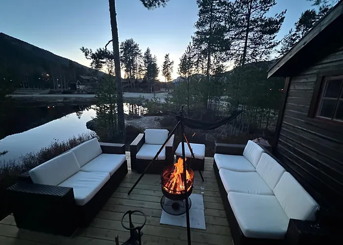 Cozy With Great View And Immediate Proximity To The And Swimming Area