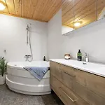 Casa de Férias Cozy With Great View And Immediate Proximity To The And Swimming Area