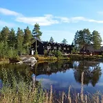 Cozy With Great View And Immediate Proximity To The And Swimming Area