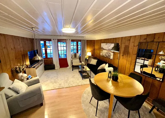 Semesterbostad Cozy With Great View And Immediate Proximity To The And Swimming Area Vrådal